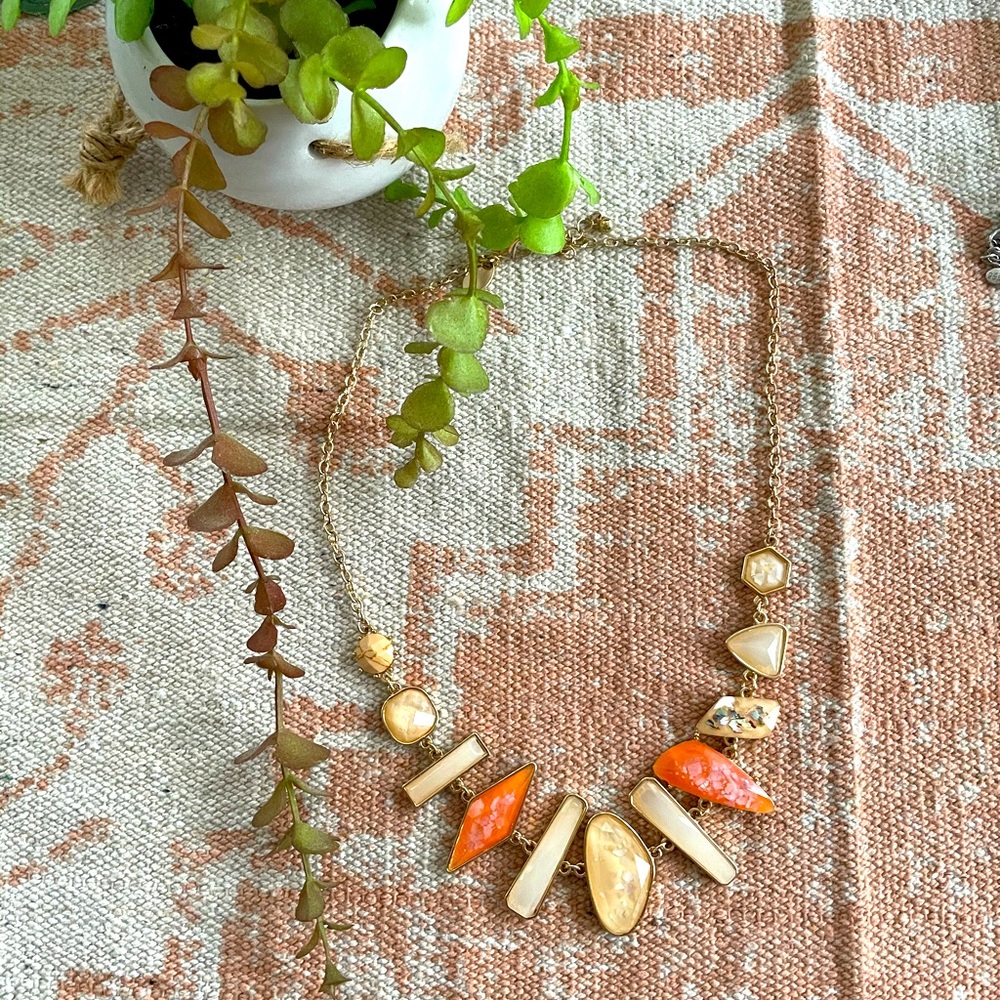 Necklace with crystals